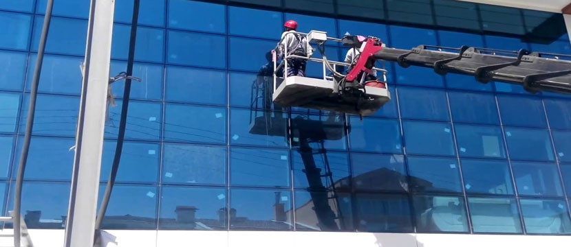 İstanbul Cam Silme Şirketi 